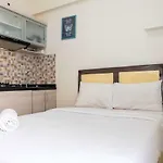 Cozy Studio Apartment Connected To Mall At Green Pramuka City By Travelio